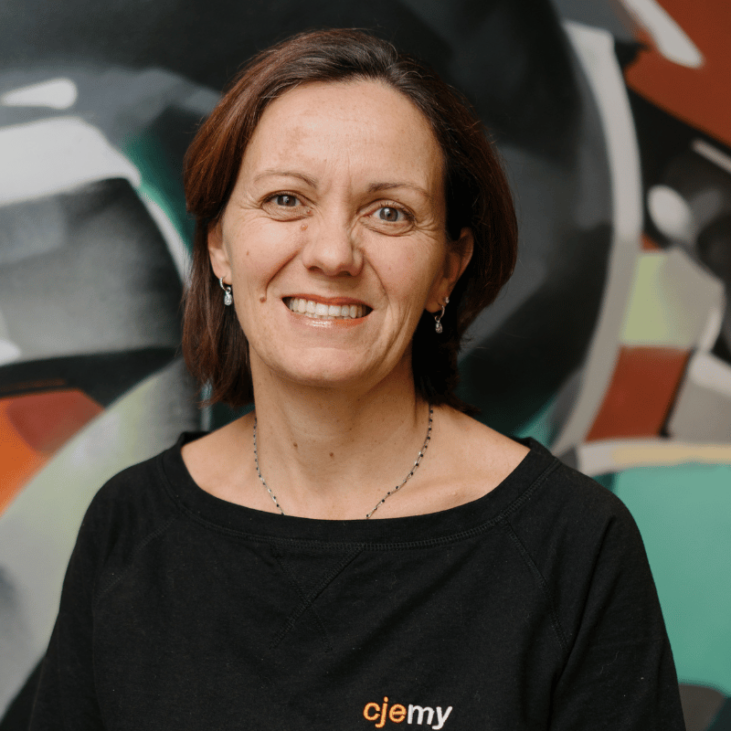 CJEMY, Coordonnatrice du projet Jeunes Volontaires, Delphine Senicourt